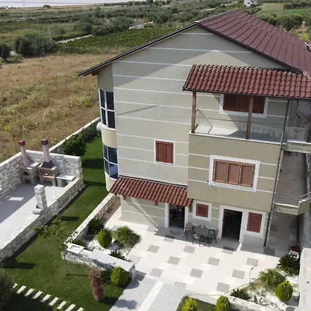 Rudaj Apartmán Vlorë