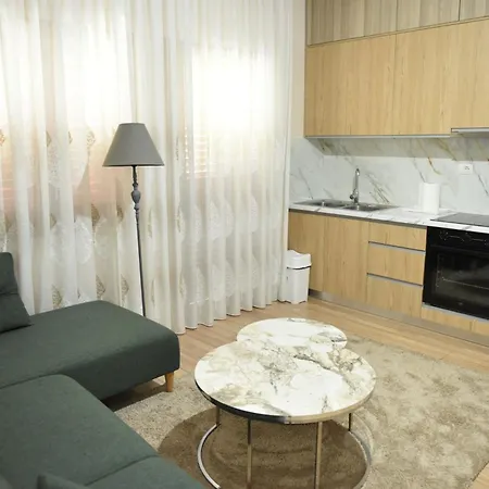 Rudaj Apartmán Vlorë